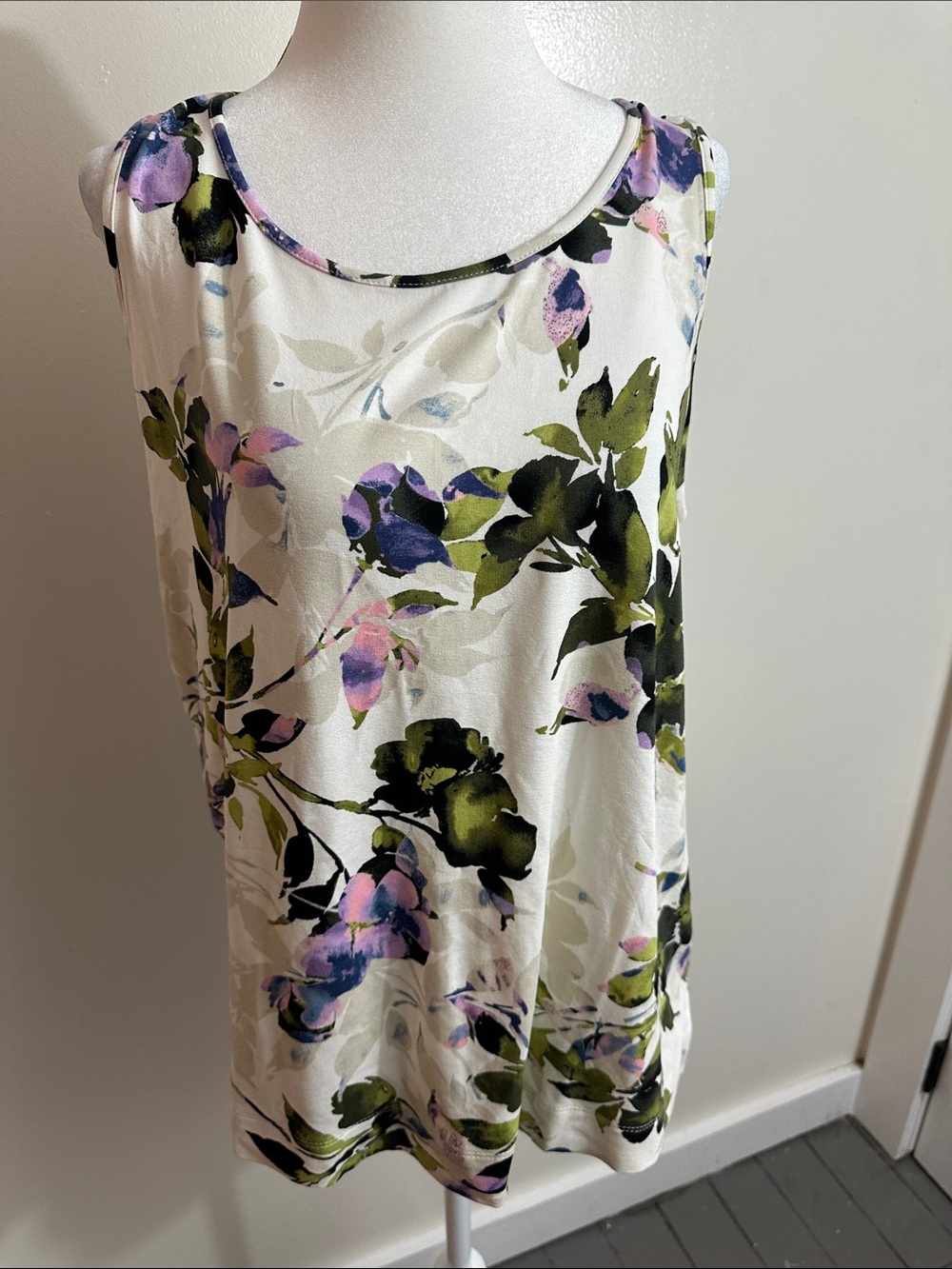J. Jill White Floral Sleeveless Top with Green & Purple Print